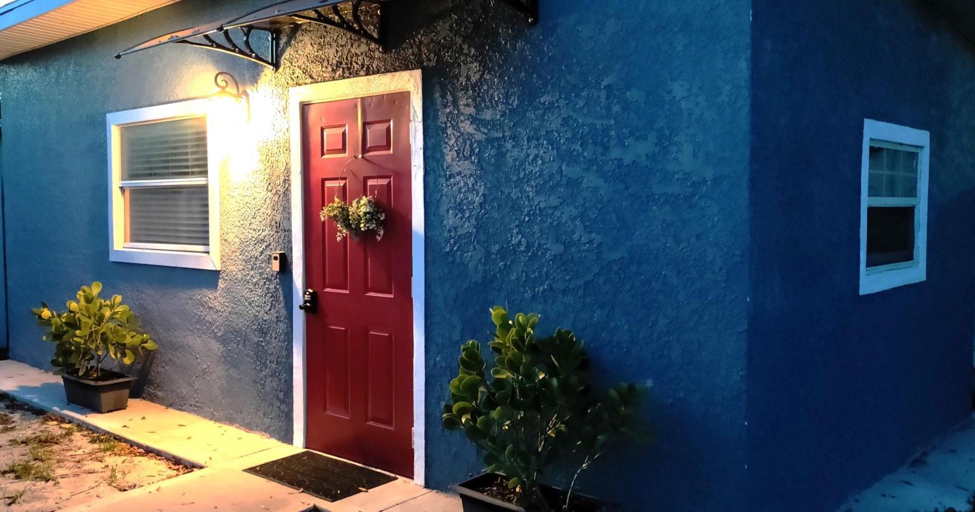 Loft Close To Downtown, Raymond James Stadium, Airport And Many More Places Tampa Exterior photo
